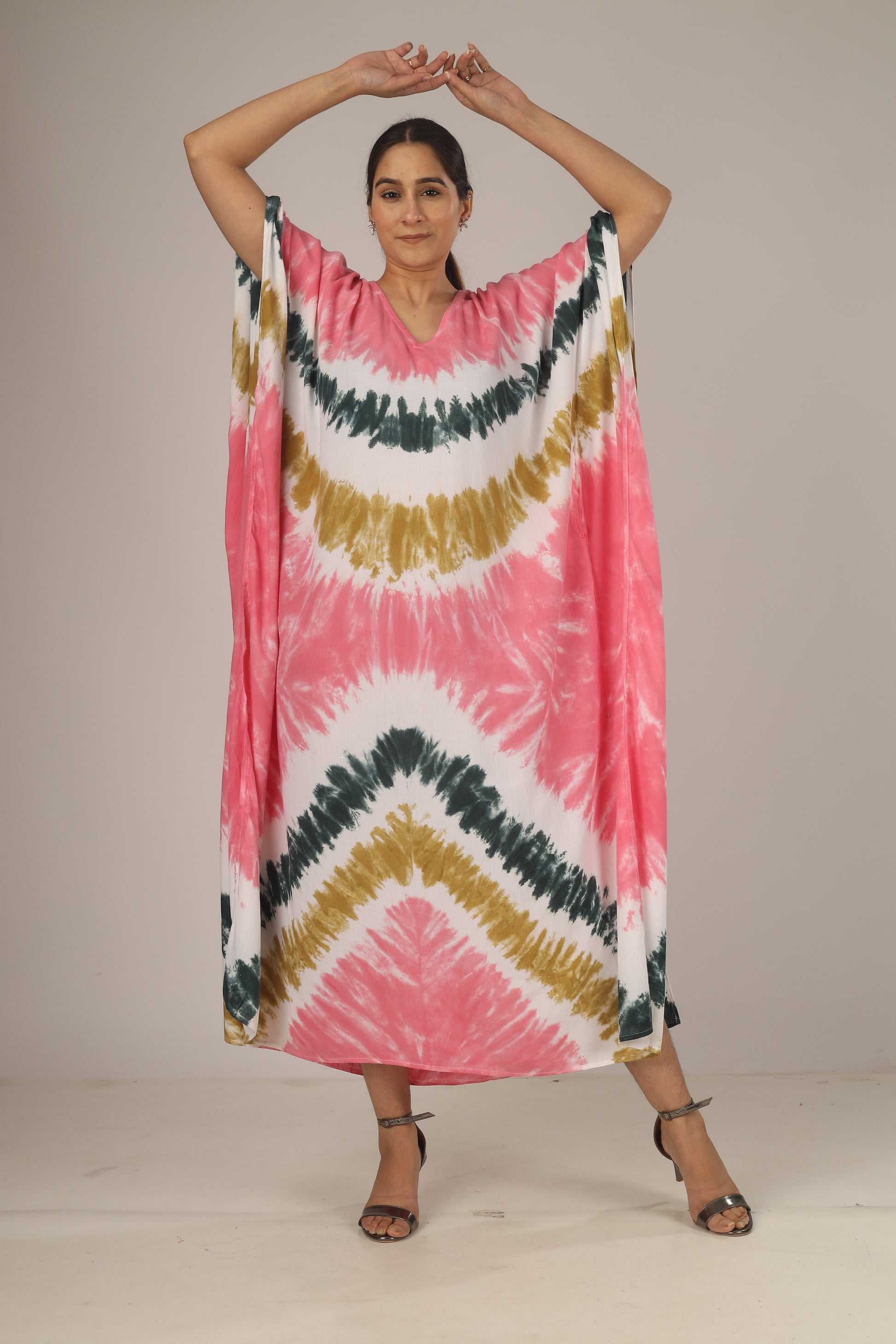 Earthen Threads Beach Summer Shibori Tie Dye Kaftan Kimono Green White