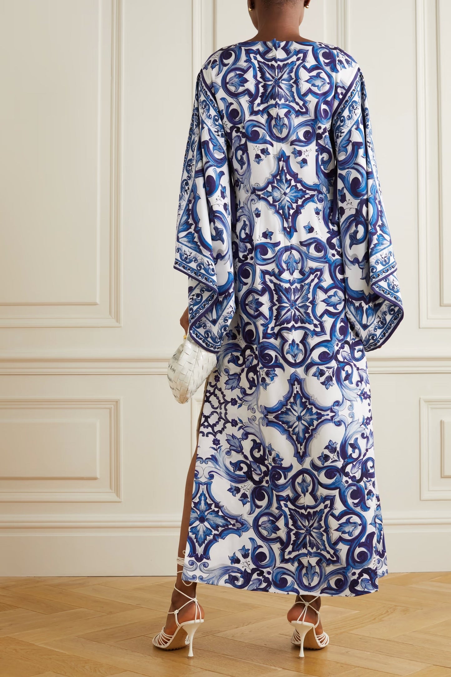 Porcelain Paradise | Blue Party-Wear Kaftan