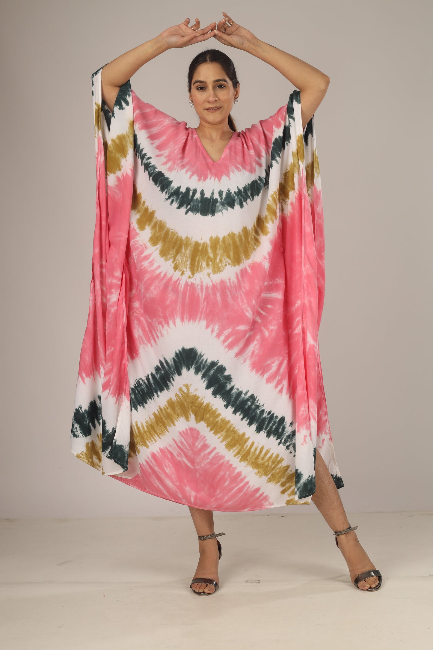 Earthen Threads Beach Summer Shibori Tie Dye Kaftan Kimono Green White